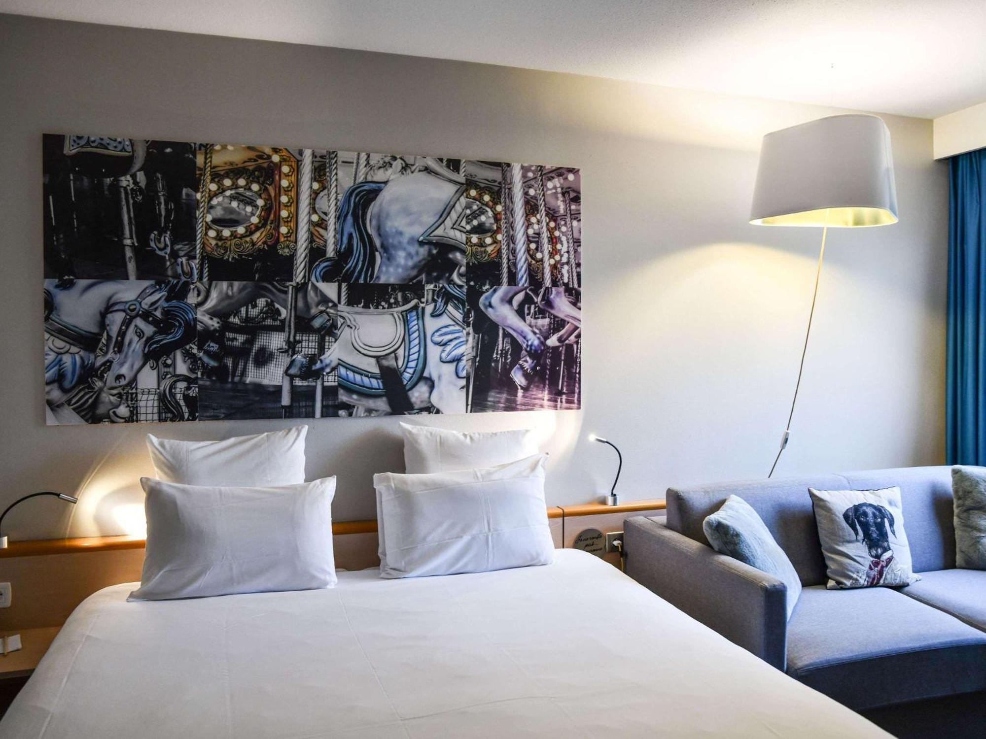 Hotel Mercure Chateau De Фонтенбло Екстериор снимка